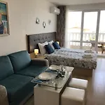студио сънрайз а28, Apartment Lozenets