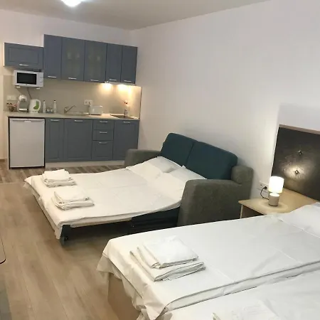 Apartment студио сънрайз а28, Lozenets
