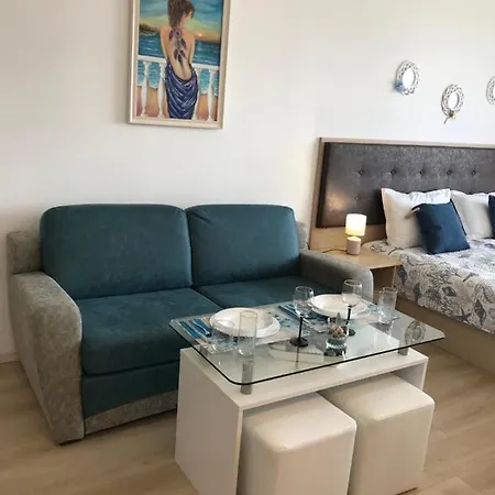 Apartamento студио сънрайз а28,